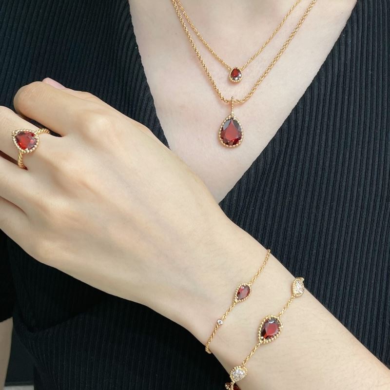 Boucheron Necklaces